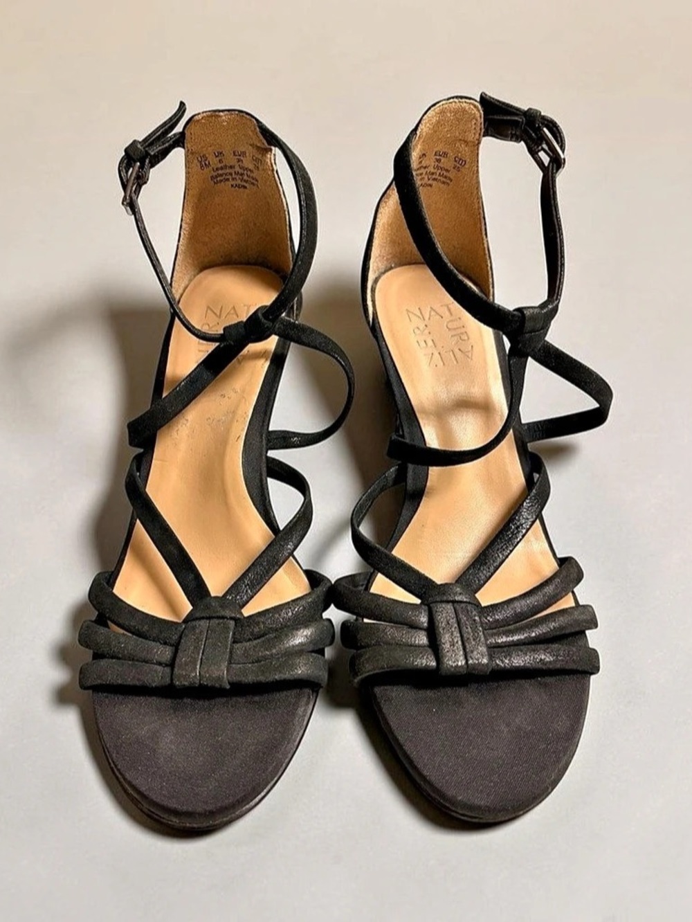 Naturalizer Kadin Black Leather Strappy Heeled Sandals Size 8M